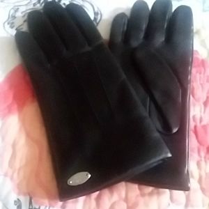Coach leather gloves